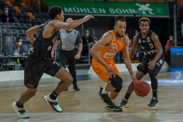 了高昂的市 了高昂的市