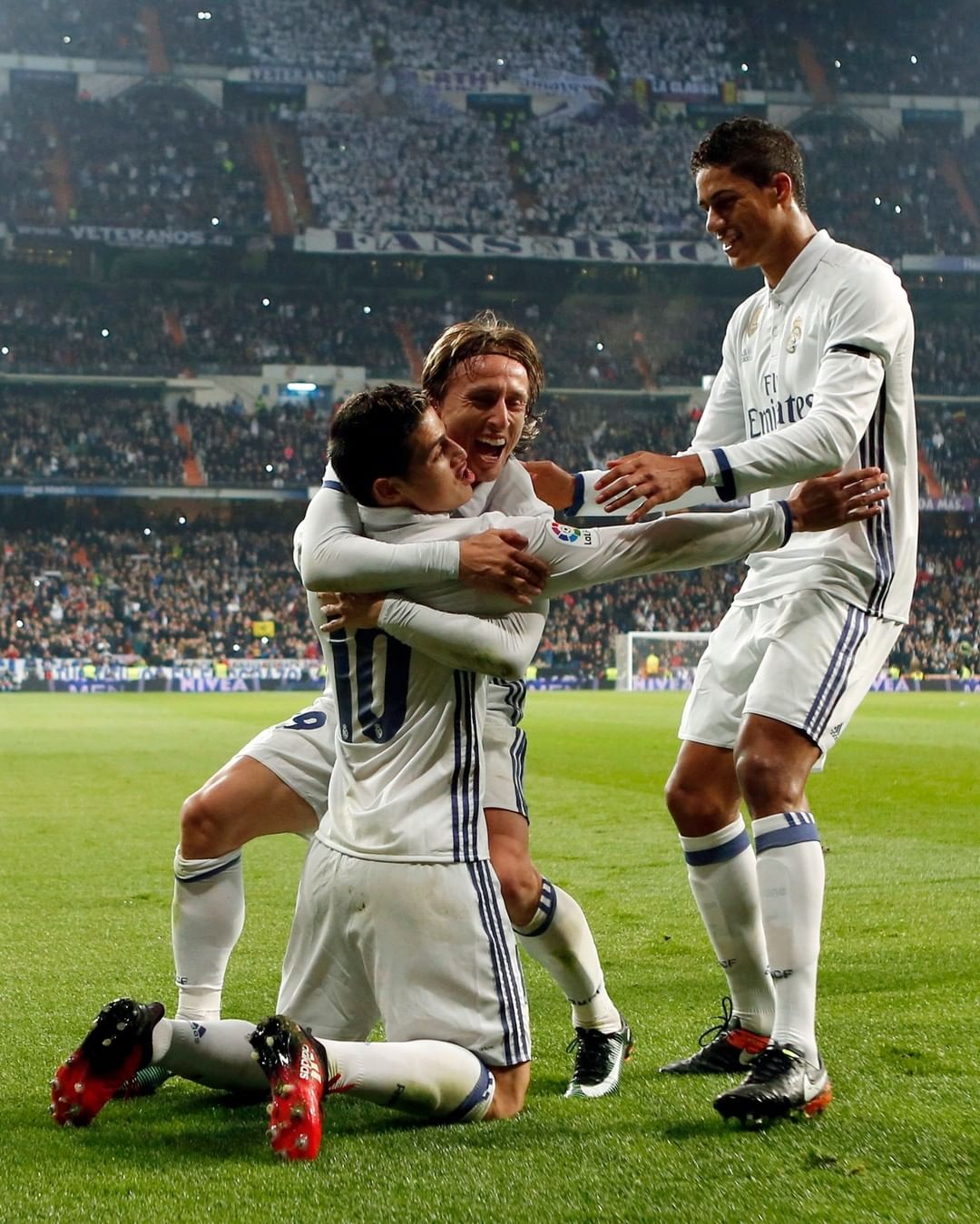 价值交织的 价值交织的