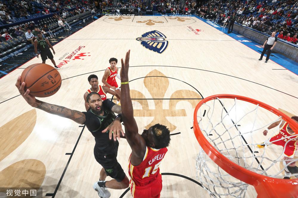 的亮眼表现 的亮眼表现